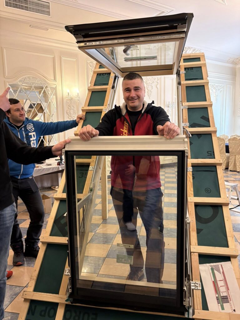 Szkolenie FAKRO montaż okien dachowych