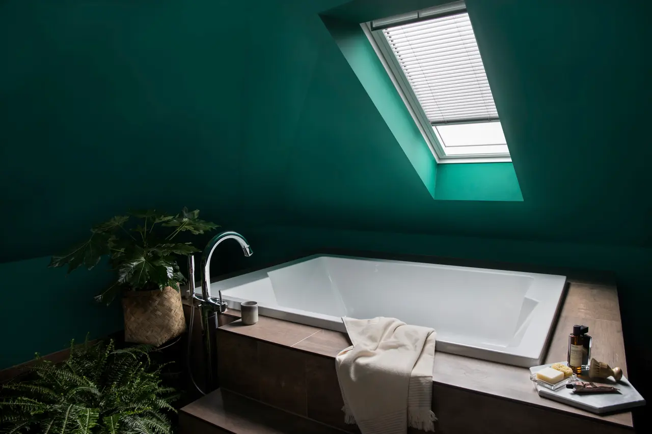 Dlaczego okno dachowe przecieka ? Roofie Service