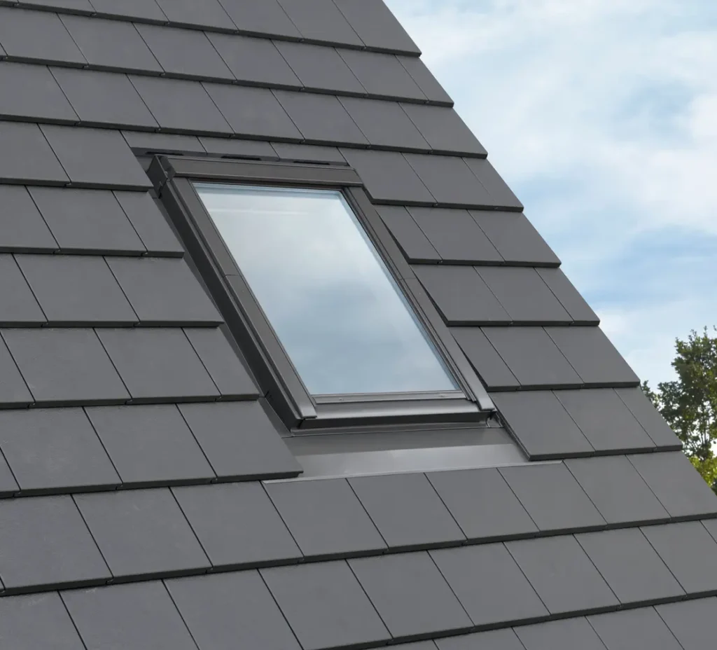 Roofie Service - usługi montażu okien dachowych z certyfikowanym EXPERT VELUX